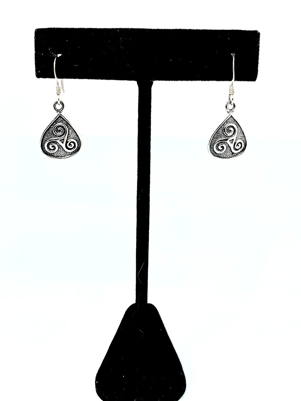 Treskellion earrings